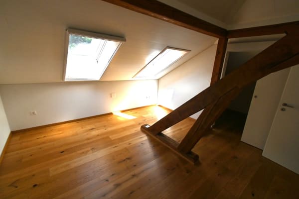 Immobilie in Les Ponts-de-martel - Appartement attique lumineux avec terrasse panoramique à Les Ponts-de-Martel - Bild 7