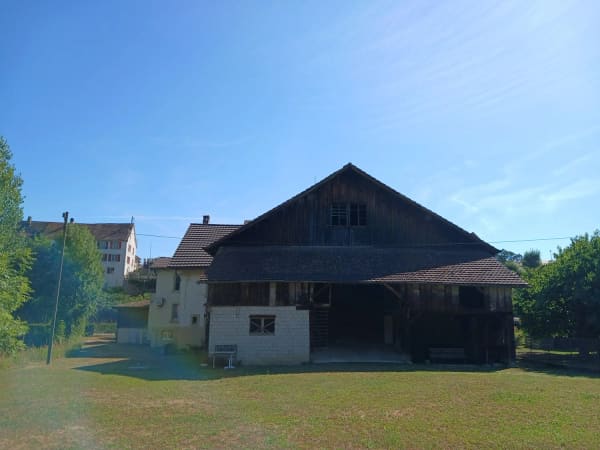 Immobilie in Buix - Bauernhaus mit 2 Wohnungen und Restaurant (mit weiteren Wohnungen ausbaubar). - Bild 42