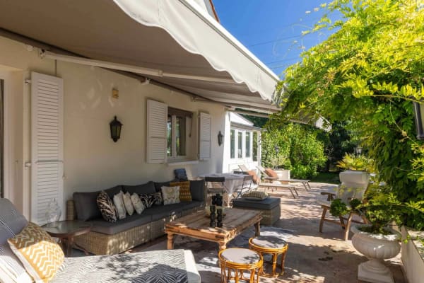 Immobilie in Prangins - Villa individuelle de charme avec piscine et beaux volumes - Bild 9