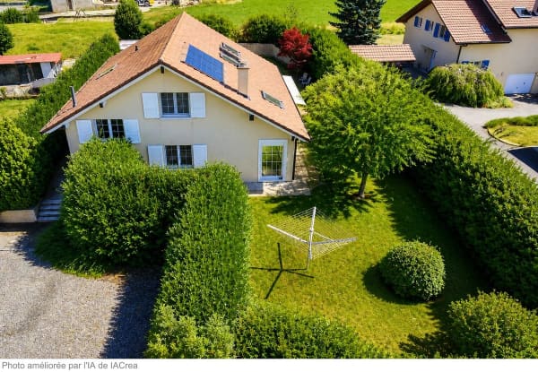 Immobilie in Yvonand - Spacieuse maison familiale, grand jardin verdoyant et garages pour 4 voitures + 2 places de parcs - Bild 0