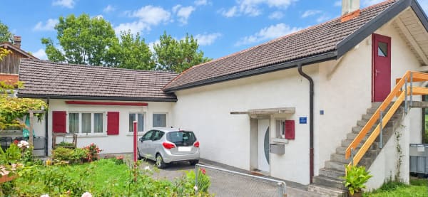 Immobilie in Travers - Maison villageoise de 5 piÃ¨ces avec jardin et terrasse - Bild 1