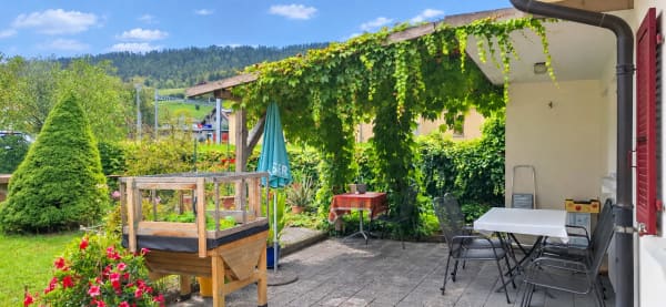 Immobilie in Travers - Maison villageoise de 5 piÃ¨ces avec jardin et terrasse - Bild 2