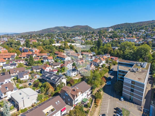 Immobilie in Aesch Bl - 1-Zimmer-Wohnung mit schöner Aussicht, grossem Parkplatz und Ausbauoptionen - Bild 11