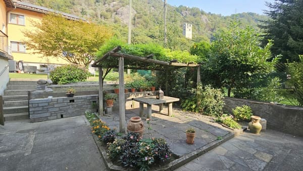Immobilie in S. Vittore - CASA UNIFAMILIARE CON CURATO GIARDINO A S.VITTORE - Bild 14
