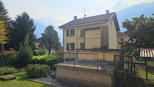 Immobilie in S. Vittore - CASA UNIFAMILIARE CON CURATO GIARDINO A S.VITTORE - Bild 15