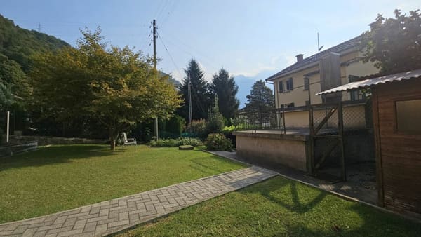 Immobilie in S. Vittore - CASA UNIFAMILIARE CON CURATO GIARDINO A S.VITTORE - Bild 16
