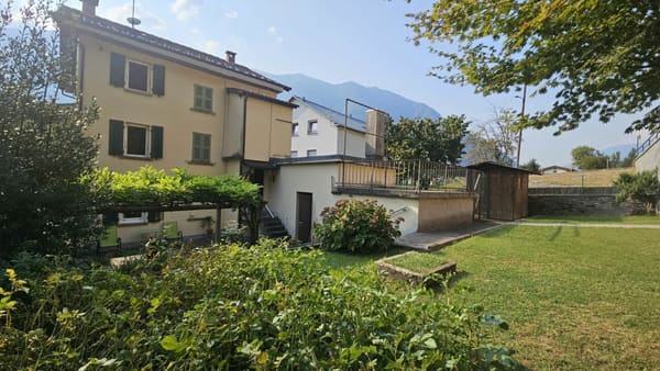 Immobilie in S. Vittore - CASA UNIFAMILIARE CON CURATO GIARDINO A S.VITTORE - Bild 17