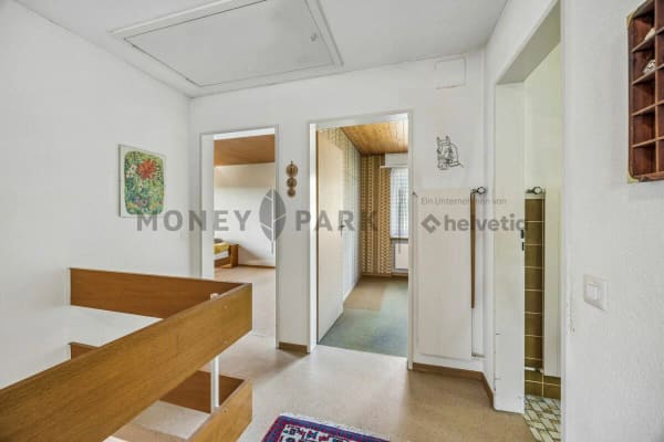 Immobilie in Muhen - 7.5-Zimmer-Einfamilienhaus mit unverbaubarer Weitsicht - Bild 13