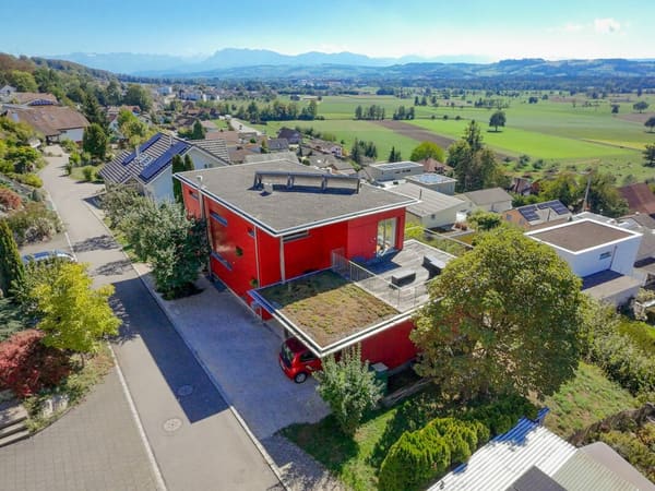 Immobilie in Büron - Einzigartigs 6.5-Zemmer-Eifamiliehuus met wonderbarer Ussecht - Bild 1