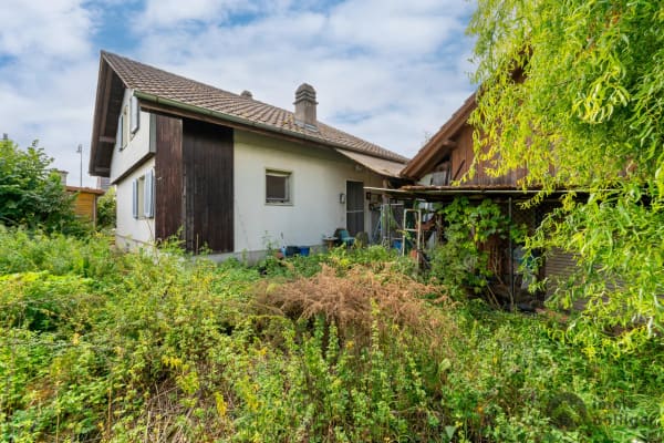 Immobilie in Dagmersellen - Ein StÃ¼ck Bahngeschichte - Renovationsobjekt mit Charakter - Bild 0