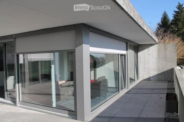 Immobilie in Lommiswil - GrosszÃ¼gige 6.5-Zimmer-Terrassenwohnung mit Panoramablick in Lommiswil - Bild 2