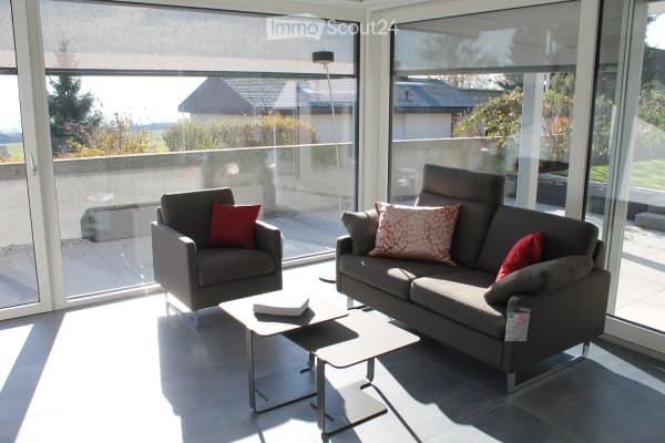 Immobilie in Lommiswil - GrosszÃ¼gige 6.5-Zimmer-Terrassenwohnung mit Panoramablick in Lommiswil - Bild 5