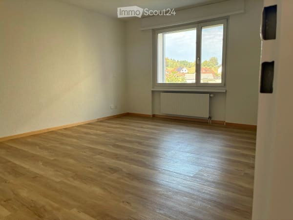 Immobilie in Wiesendangen - 6.5 Zimmer - Etagenwohnung in Wiesendangen - Bild 11