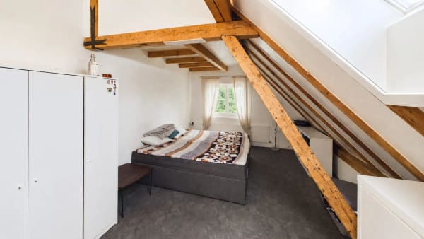 Immobilie in Kollbrunn - 2 HÃ¤user mit 8-Zimmer und grosser Terrasse in Kollbrunn zu verkaufen - Bild 12