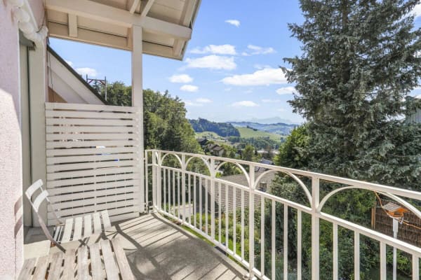 Immobilie in Eggersriet - Grosszügiges, gepflegtes Reiheneckhaus an ruhiger und familienfreundlicher Lage mit Blick auf den Alpstein - Bild 1