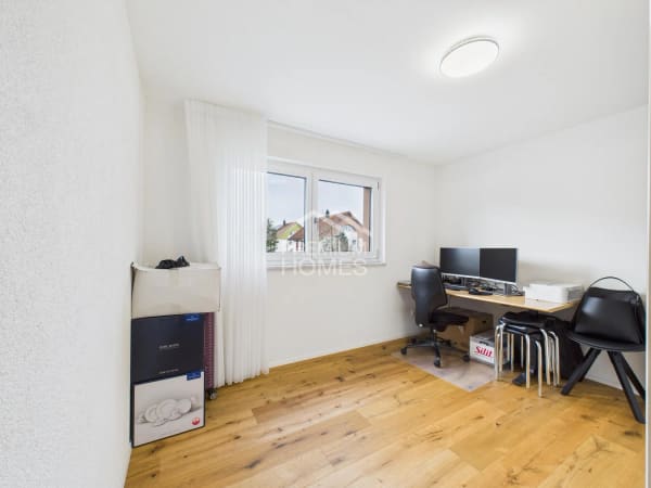 Immobilie in Hendschiken - Exklusives Wohnerlebnis - Bild 9