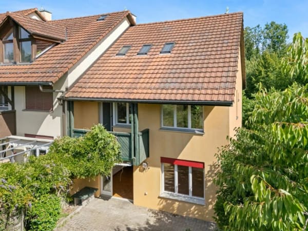 Immobilie in Bremgarten Ag - 5.5-Zimmer-Familienhaus mit grossem Garten und Potential - Bild 1