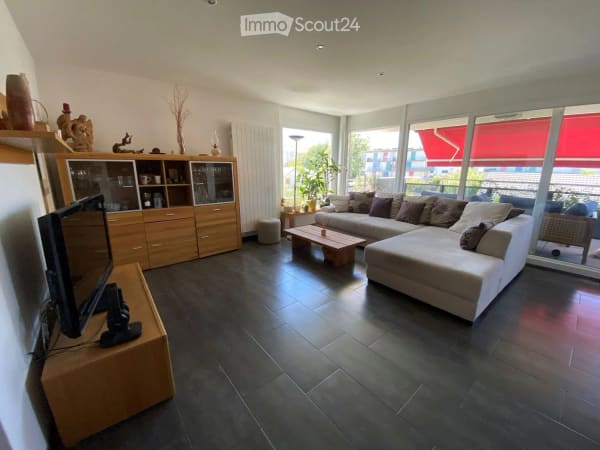 Immobilie in Granges-paccot - Attique de 4,5 piÃ¨ces avec terrasse privÃ©e de 45 mÂ² | 4,5-Zimmer-Attika mit privater Dachterrasse - Bild 1