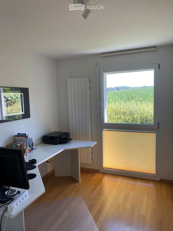 Immobilie in Granges-paccot - Attique de 4,5 piÃ¨ces avec terrasse privÃ©e de 45 mÂ² | 4,5-Zimmer-Attika mit privater Dachterrasse - Bild 7