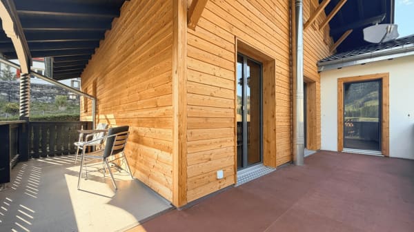 Immobilie in Schwarzsee - Ein Chalet mit Charakter - Bild 2
