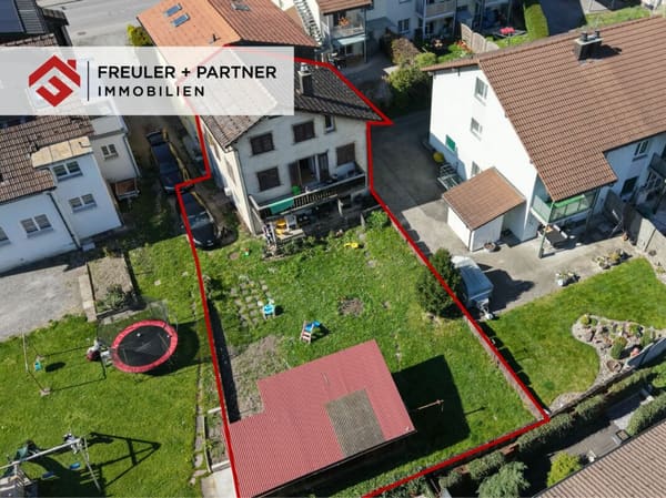 Immobilie in Mels - 4Â½-Zi Doppel-Einfamilienhaus an zentraler Lage - Bild 0