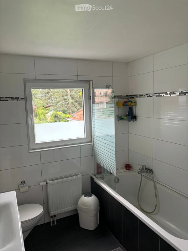 Immobilie in Domdidier - Maison individuelle de caractÃ¨re Ã  Domdidier â€“ 5.5 piÃ¨ces avec garage - Bild 1