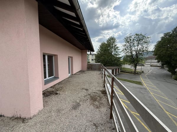 Immobilie in Le Brassus - Un bien rare au coeur du Brassus, rÃ©unissant habitation et local commercial, avec un beau potentiel d'investissement - Bild 3