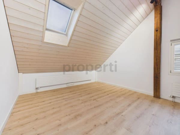 Immobilie in Tagelswangen - Renoviertes Reiheneckhaus mit grosszÃ¼giger Terrasse - Bild 8