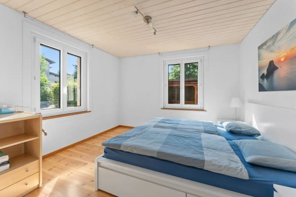 Immobilie in Busswil Be - Freistehendes 7½-Zimmer-Einfamilienhaus mit viel Platz im Dorfkern von Busswil - Bild 6