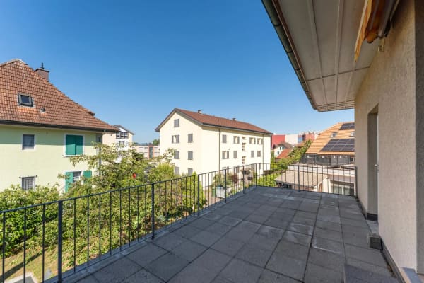 Immobilie in Busswil Be - Freistehendes 7½-Zimmer-Einfamilienhaus mit viel Platz im Dorfkern von Busswil - Bild 9