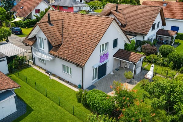 Immobilie in Veltheim Ag - Viel Platz, viel Ruhe und freie Sicht ins GrÃ¼ne - Bild 0