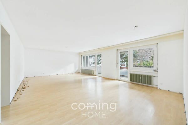 Immobilie in Brig - Interessante 4.5 Zimmer Wohnung in Brig mit Balkon und Lift sowie Renovationspotenzial - Bild 3