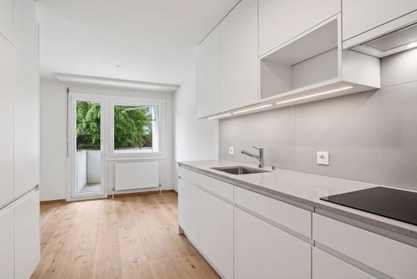 Immobilie in Dietikon - Grosszügige 4.5-Zimmer-Wohnung mit zwei Balkonen - Bild 2