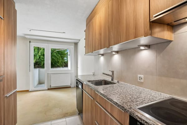 Immobilie in Dietikon - Grosszügige 4.5-Zimmer-Wohnung mit zwei Balkonen - Bild 3