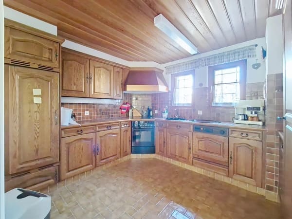 Immobilie in Grimisuat - Grimisuat – Villa 5.5 pièces de 255 m² sur parcelle de 830 m² avec garage et places de parc - Bild 8