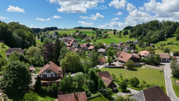 Immobilie in Mühledorf So - 5.5-Zimmer-Landhaus mit zusätzlicher Bauparzelle - Bild 3