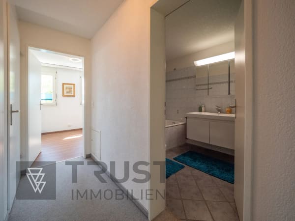 Immobilie in Samstagern - Familienfreundlich wohnen mit Garten und Dachterrasse - Bild 8