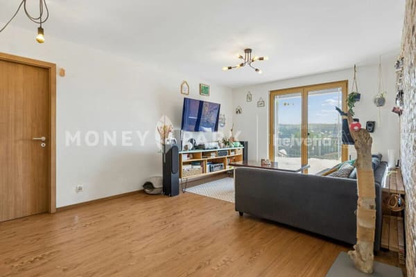 Immobilie in Froideville - Appartement de 4.5 pièces au coeur de Froideville - Bild 0