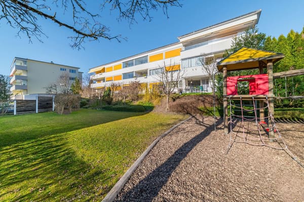 Immobilie in Hinwil - Ruhig und zentral – 5-Zimmer-Attikawohnung in Hinwil ZH - Bild 15