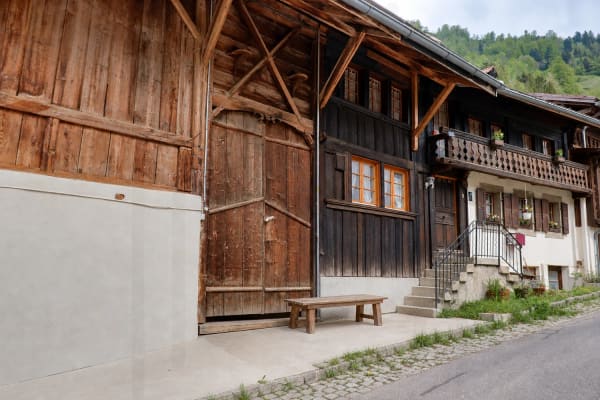 Immobilie in Lessoc - maison villageoise 5.5 p. avec grange et potentiel d'agrandissement - Bild 0