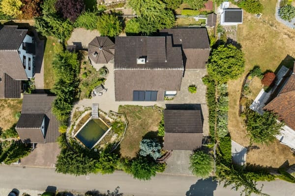 Immobilie in Wuppenau - Ein besonderes Zuhause mit Gartenidylle, Privatsphäre und viel Raum - Bild 12
