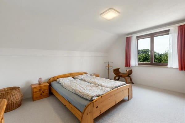Immobilie in Wuppenau - Ein besonderes Zuhause mit Gartenidylle, Privatsphäre und viel Raum - Bild 6