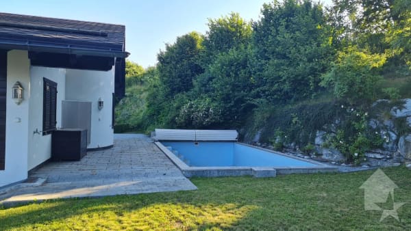 Immobilie in Randogne - Chalet avec piscine extérieure à Randogne - Bild 1