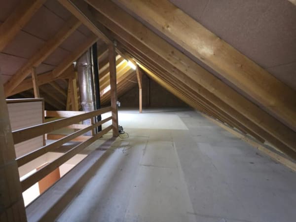 Immobilie in Dussnang - Zu verkaufen an der Haushaldenstrasse 2a in 8374 Dussnang; grosse 5½ Zi.-Dachwohnung, an ruhiger, sonniger Lage /nur 2 Gehminute bis ÖV ! - Bild 14