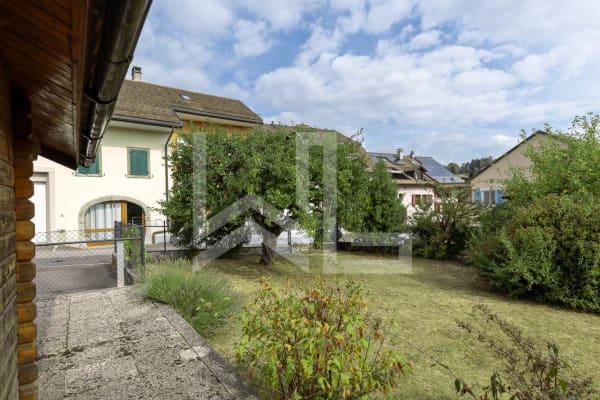 Immobilie in Yens - AUTHENTIQUE MAISON DE VILLAGE AVEC JARDIN - Bild 1
