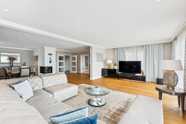 Immobilie in Champagne - En exclusivitÃ©: Maison contemporaine avec vue panoramique sur les Alpe - Bild 1