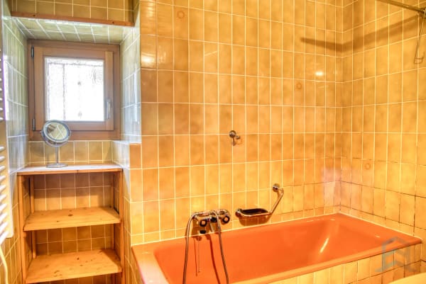 Immobilie in Niouc - EXCLUSIF Beau chalet individuel de 264m² avec annexes - Bild 8