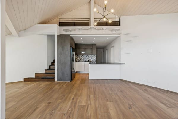 Immobilie in Mont-la-ville - Ã‰lÃ©gant appartement avec mezzanine et panorama exceptionnel sur le lac - Bild 2