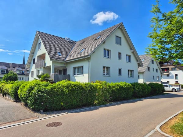 Immobilie in Mettmenstetten - Familienfreundliche 5½-Zimmer Dachmaisonette Wohnung an bester Lage - Bild 0