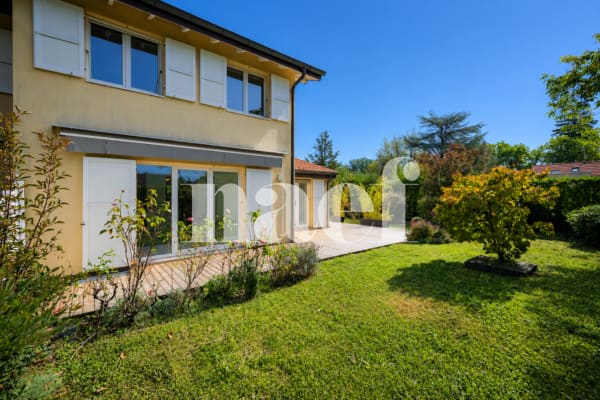 Immobilie in Genthod - Villa familiale avec jardin privatif à Genthod - Bild 0